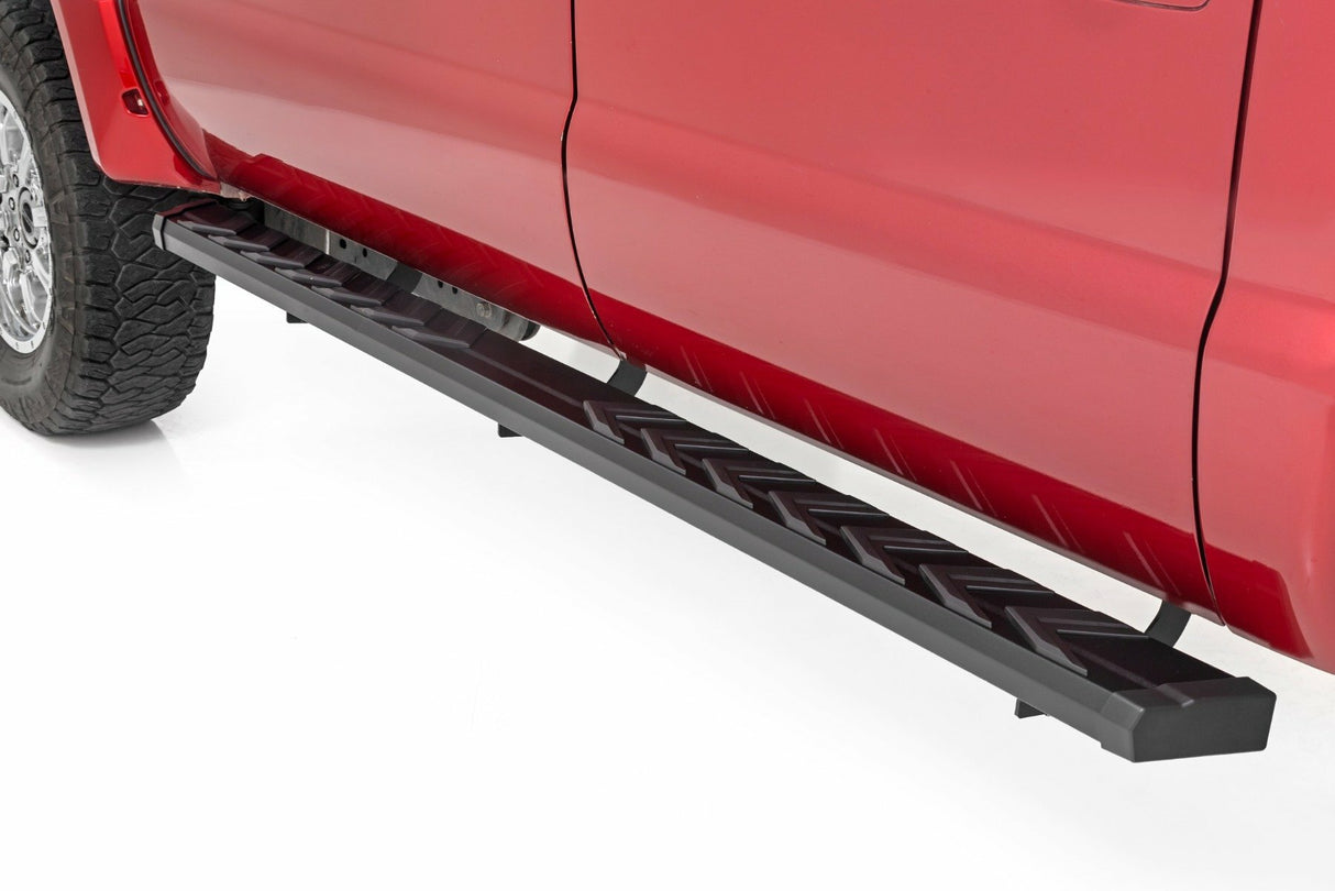Running boards for 1999-2016 Ford Super Duty by Rough Country
