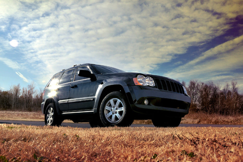 Lift kit for Jeep Grand Cherokee by Rough Country