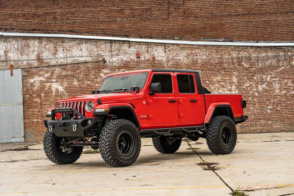 Lift kit for 2020-2023 Jeep Gladiator by Rough Country