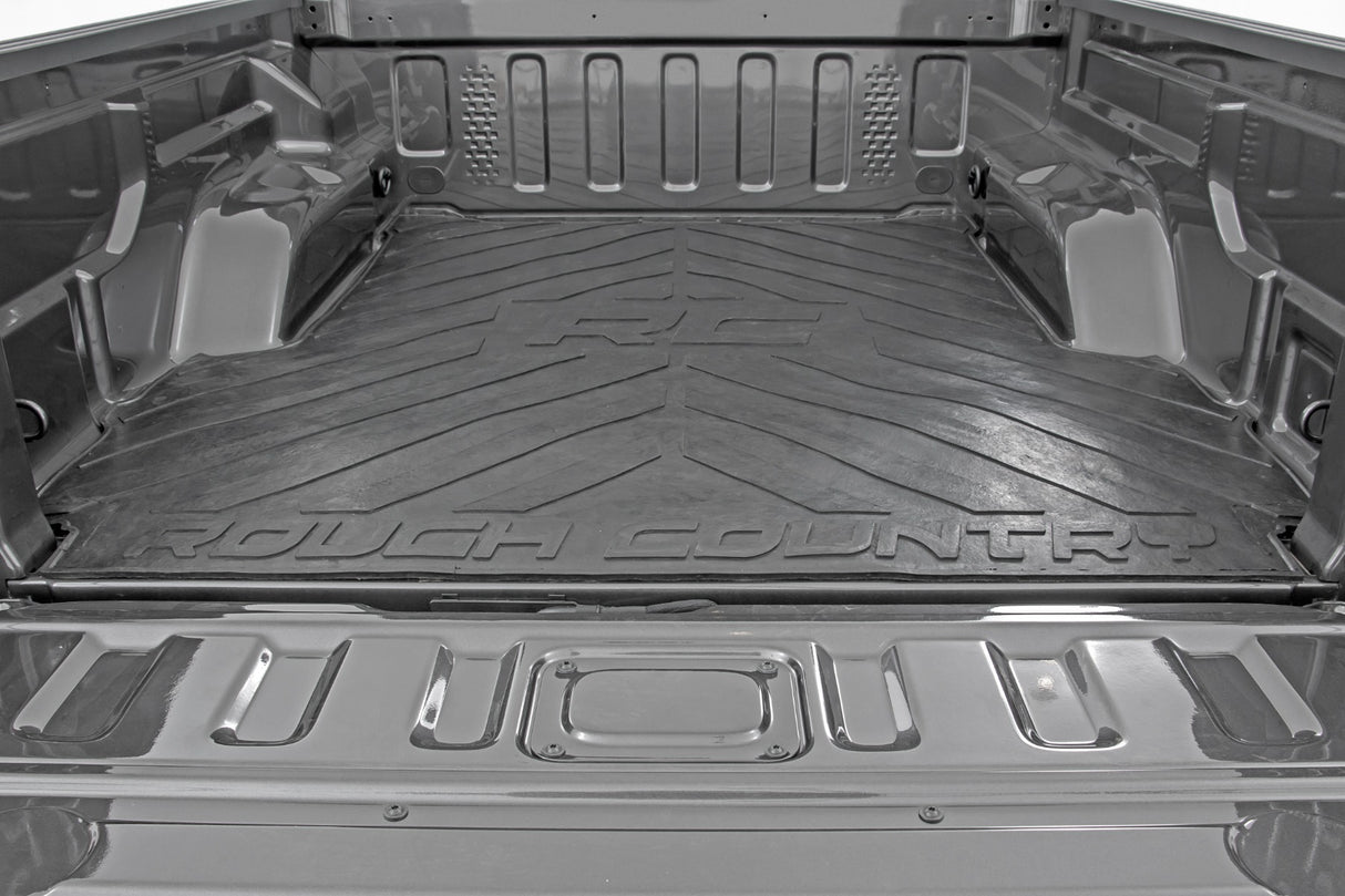 Fits Jeep Gladiator JT 4WD (2020-2024) Bed Mat; 5' Bed; RC Logo; RCM687