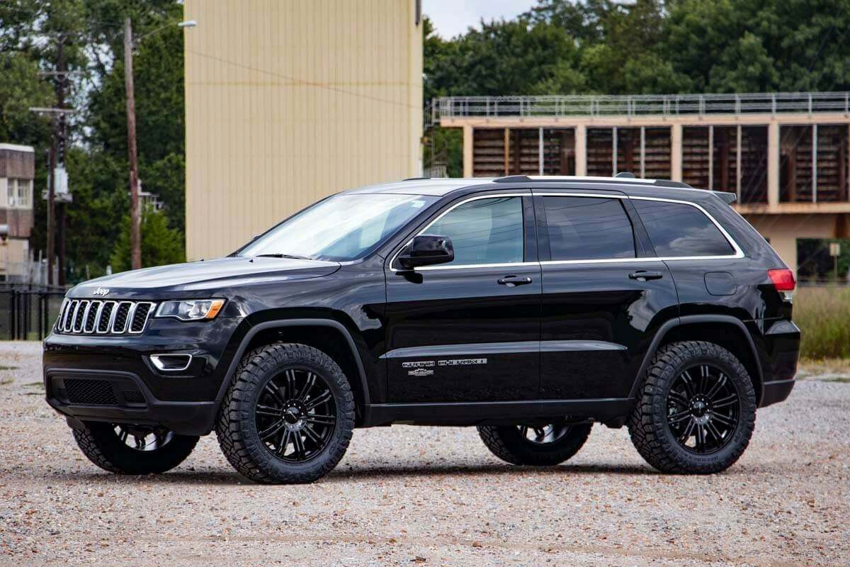Fits Jeep Grand Cherokee 4WD (2011-2015) 2.5 Inch Lift Kit; N3 Struts; 91130