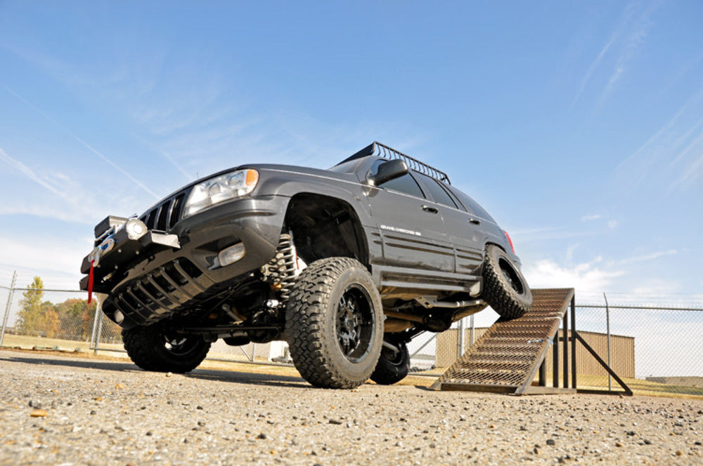Lift kit for 1999-2004 Jeep Grand Cherokee by Rough Country