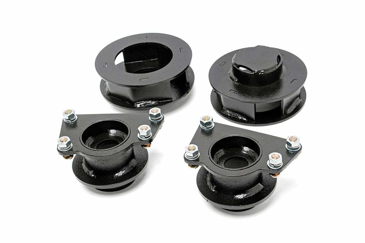 Leveling lift kit for 2008-2012 Jeep by Rough Country