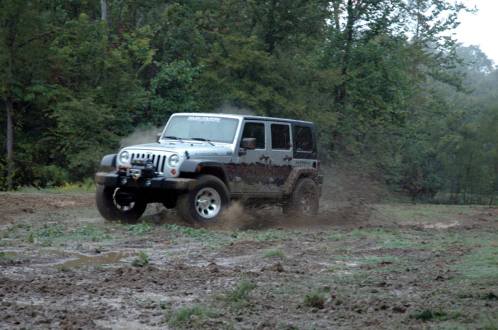 Lift kit for 2007-2018 Jeep Wrangler JK by Rough Country