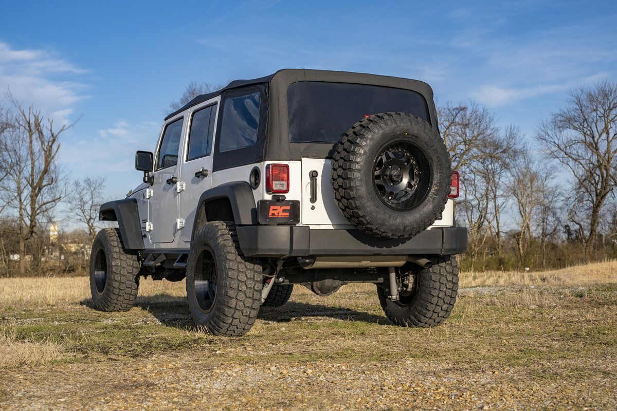 Lift kit for 2007-2018 Jeep Wrangler by Rough Country
