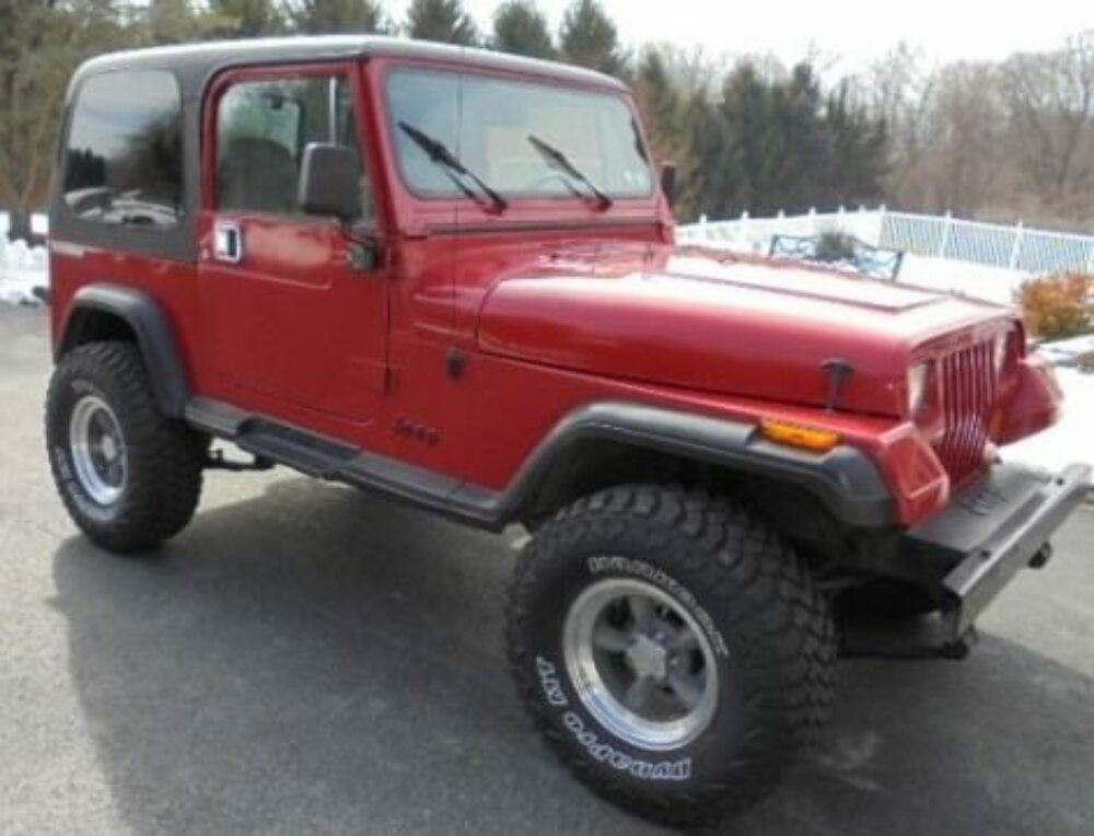 Lift kit for 1987-1995 Jeep Wrangler by Rough Country
