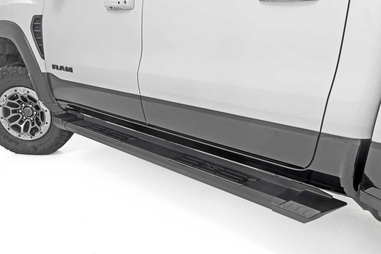 Running boards for Ram 1500 by Rough Country
