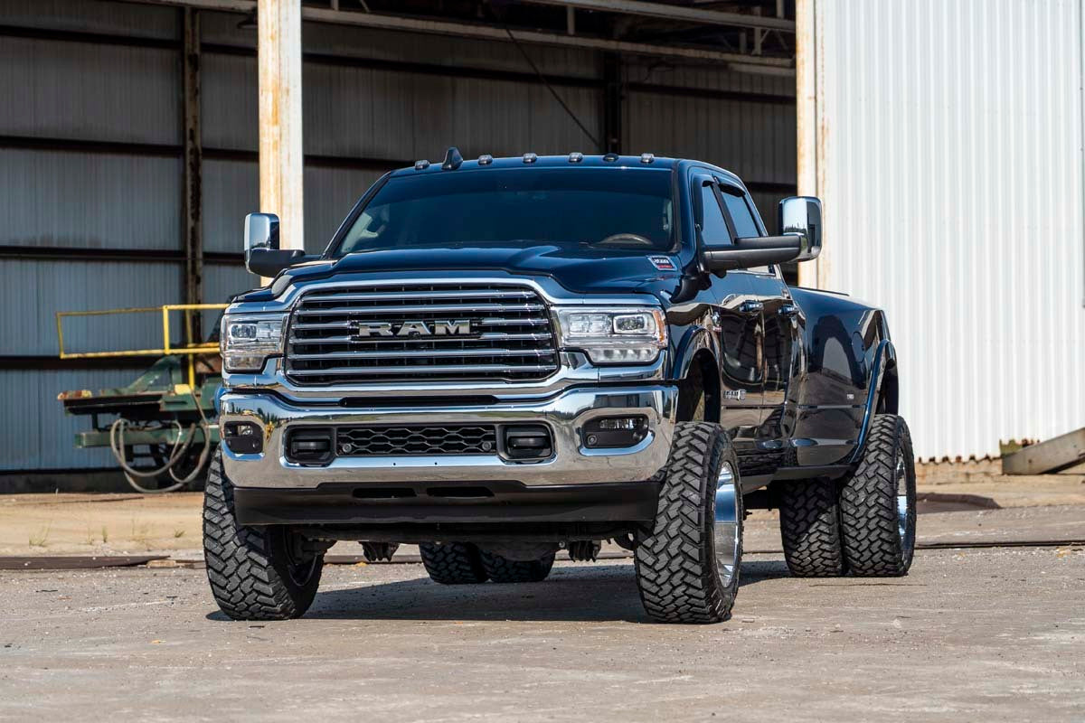 Lift kit for 2020-2024 Ram 3500 by Rough Country