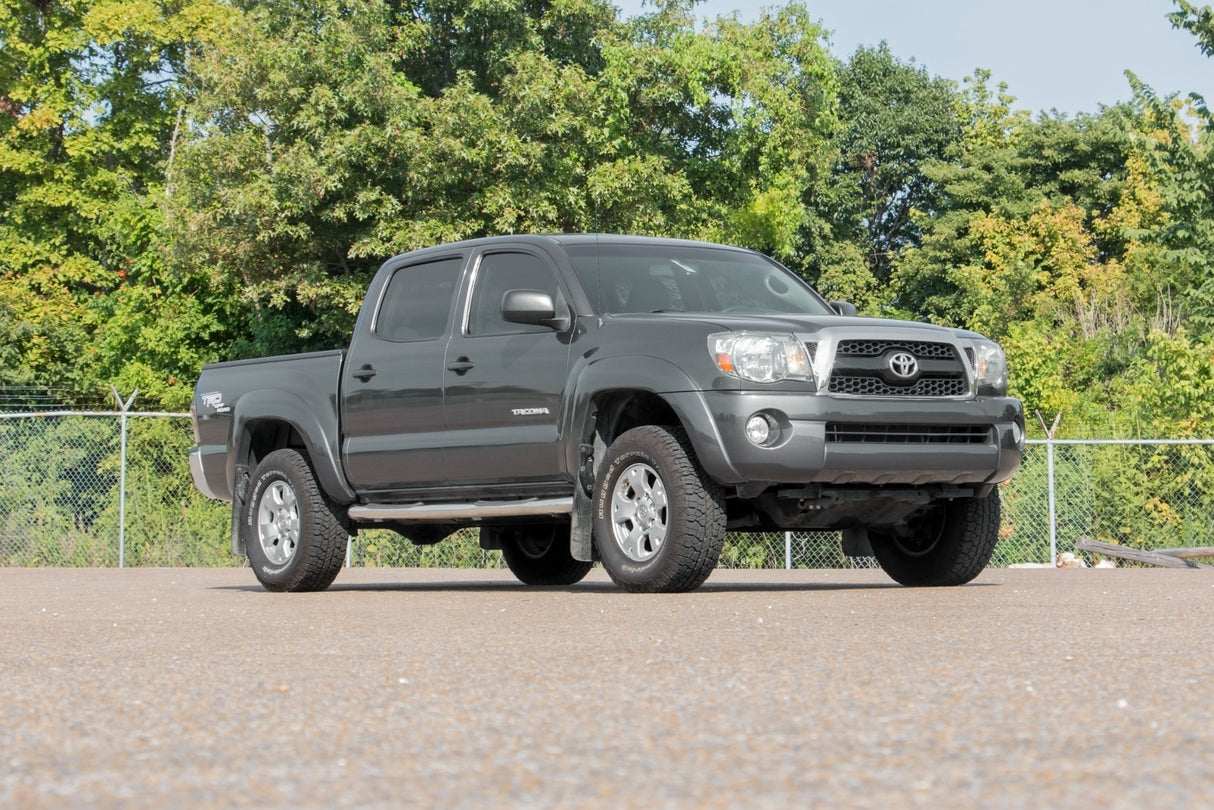 Struts for Toyota Tacoma by Rough Country