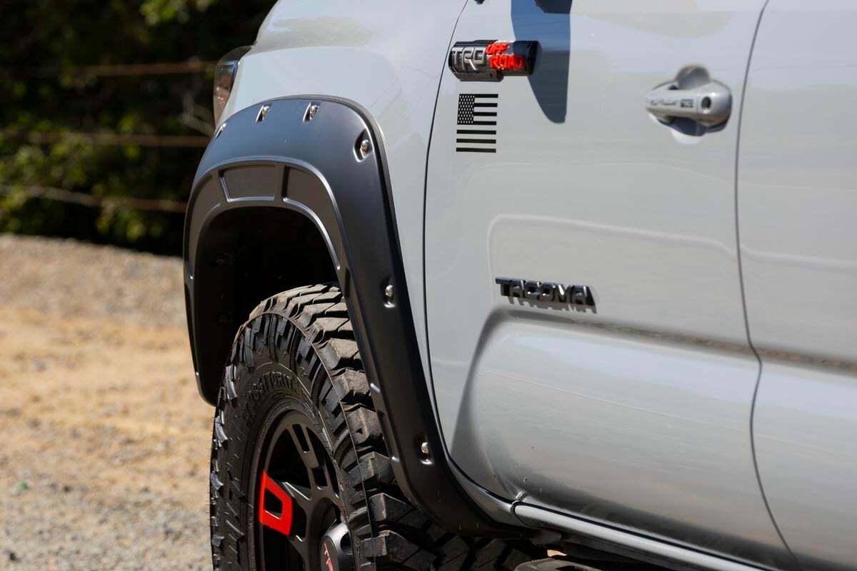 Fender flares for Toyota Tacoma by Rough Country
