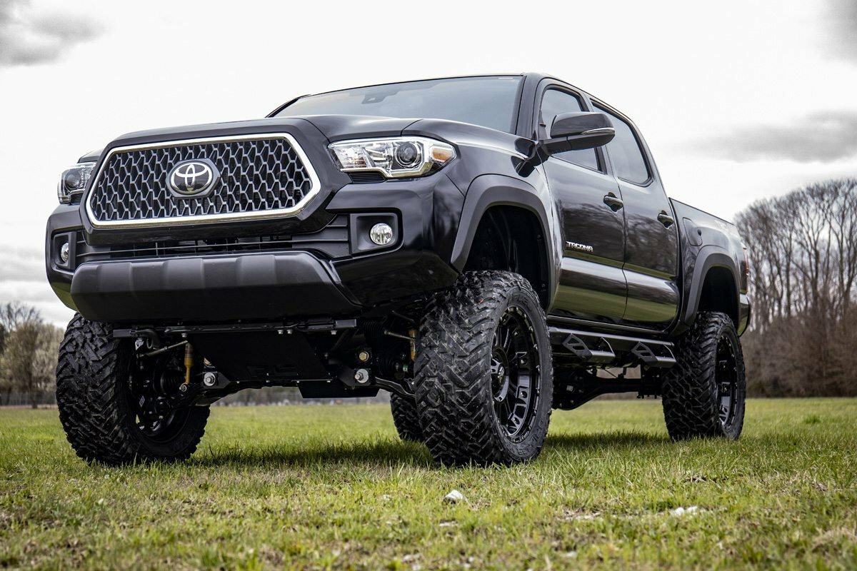 Fits Toyota Tacoma 2WD/4WD (2016-2023) 6 Inch Lift Kit; N3 Struts; 75831