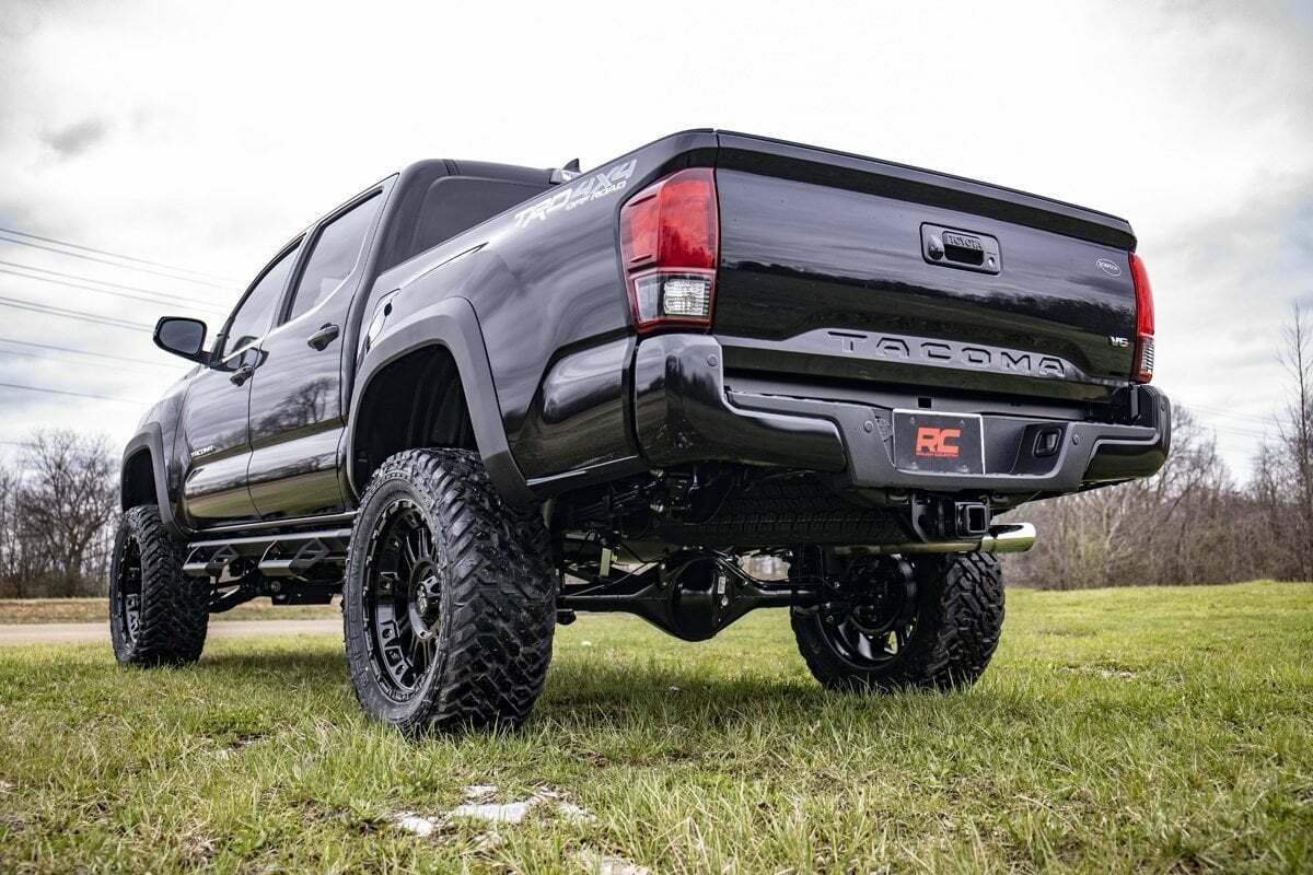 Fits Toyota Tacoma 2WD/4WD (2016-2023) 6 Inch Lift Kit; N3 Struts; 75831
