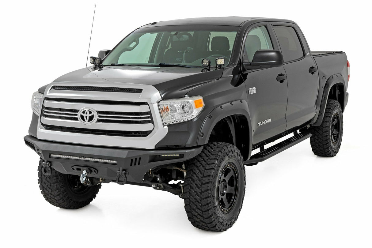 Running boards for Toyota Tundra by Rough Country