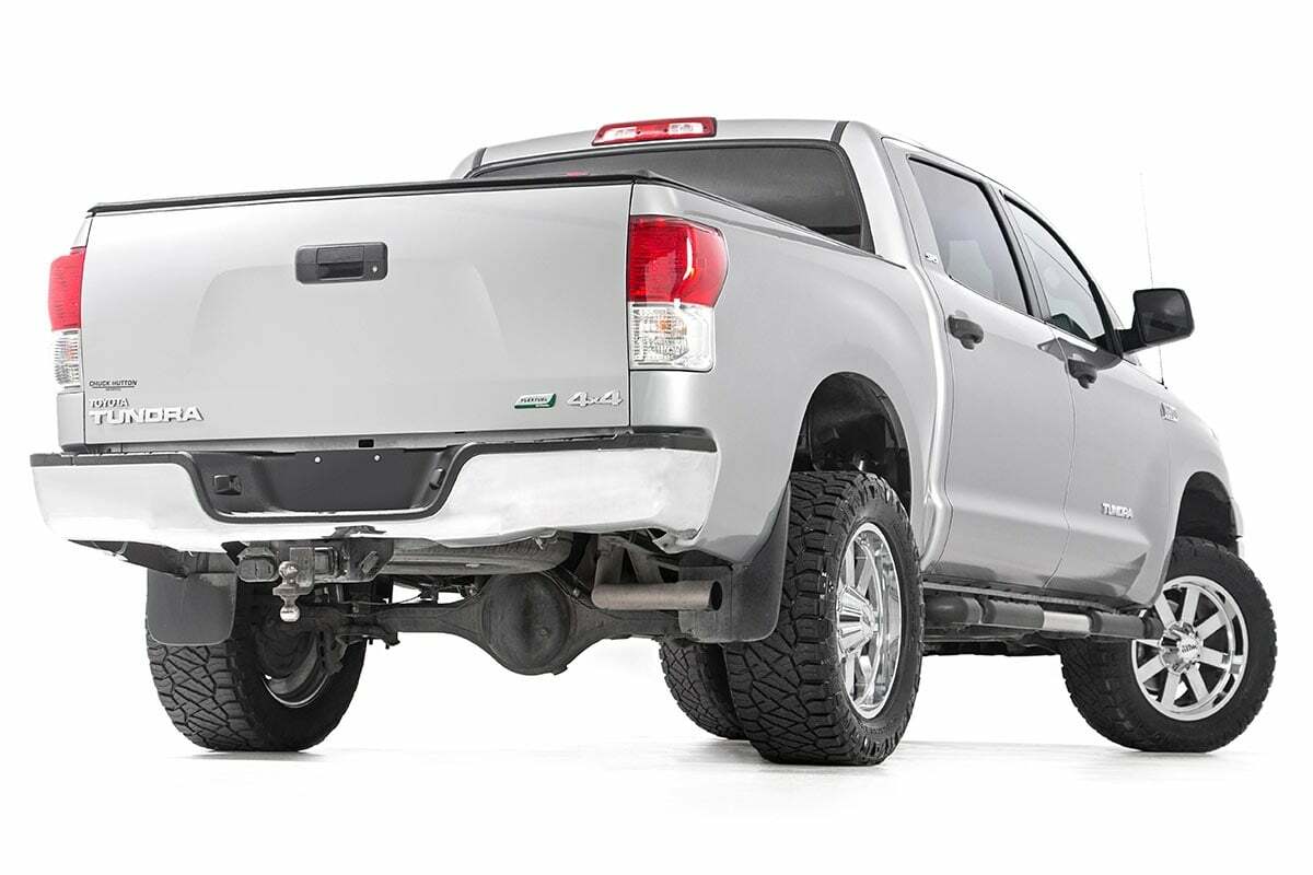 Fits Toyota Tundra 2WD/4WD (2007-2021) 3.5 Inch Lift Kit; 76830RED