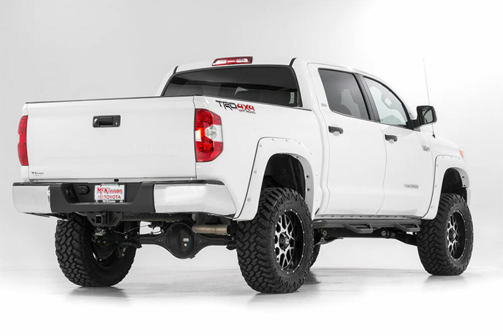Lift kit for 2016-2021 Toyota Tundra by Rough Country
