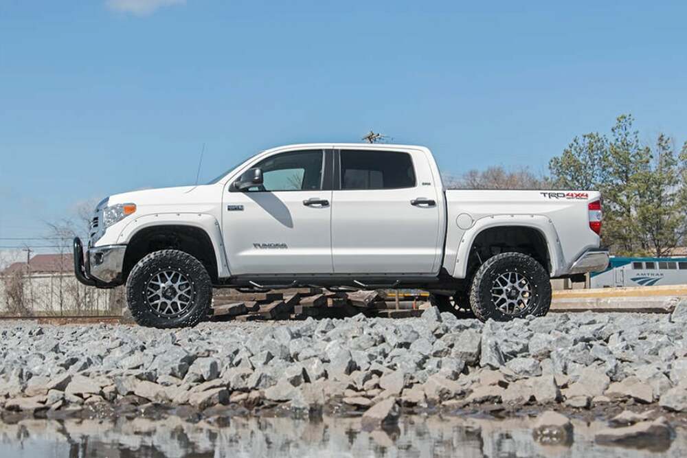Lift kit for 2016-2021 Toyota Tundra by Rough Country