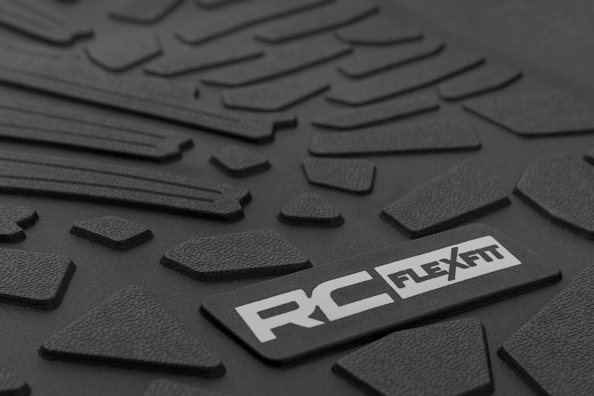 Floor mats for 2018-2024 Wrangler by Rough Country