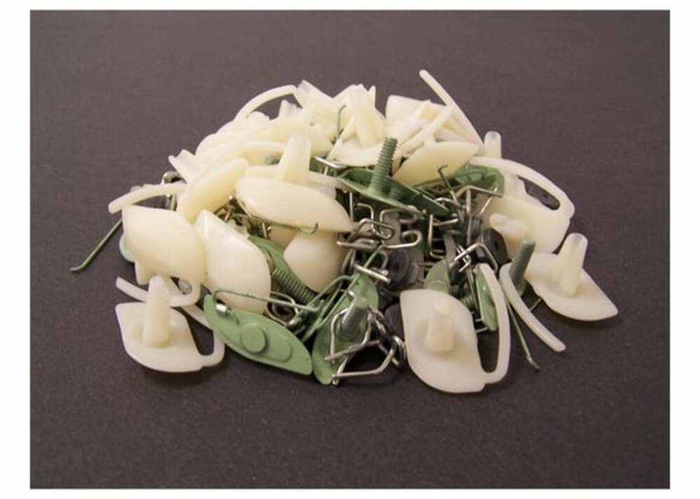 1962-1966 Chevrolet C10 Panel; Molding Clips - Longbed MCSL010