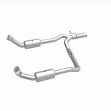 MagnaFlow direct-fit catalytic converter fits 2009-2019 Ford E-350 Super Duty and 2009-2013 Ford E-250, this and / Compliant stainless steel CARB compliant OBDII