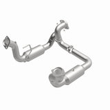 MagnaFlow direct-fit catalytic converter fits 2020-2022 Ford F-250 Super Duty and Ford F-350 Super Duty, this and / Compliant stainless steel CARB compliant OBDII 280246