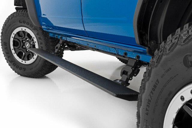 Running boards for Ford Bronco by Rough Country