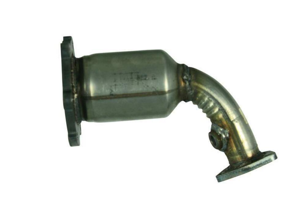 direct-fit catalytic converter fits 2002-2004 Nissan Altima 3.5L rear front Federal EPA gasket included 7712156 Schultz