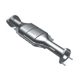 direct-fit catalytic converter fits 2000-2002 Jeep Wrangler 2.5L and 2000-2003 Jeep Wrangler 4L L6 Federal EPA no gasket included 7713036 Schultz