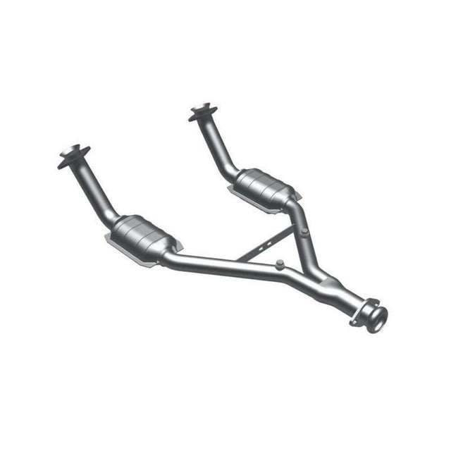 direct-fit catalytic converter fits 1994-1995 Ford Mustang 3.8L and 1994-1995 Ford Mustang 3.8L V6 Federal EPA no gasket included 7713047 Schultz