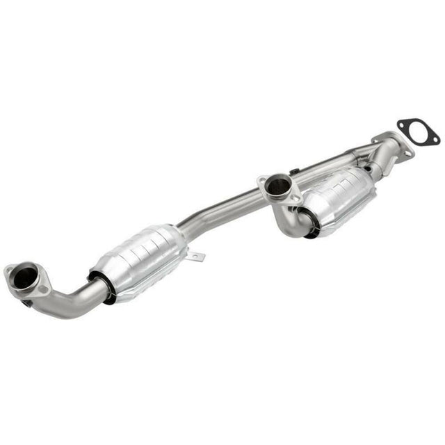 direct-fit catalytic converter fits 1995-1997 Ford Windstar 3.8L and 1995-1997 Ford Windstar 3.8L V6 rear front Federal EPA gasket included 7713051 Schultz