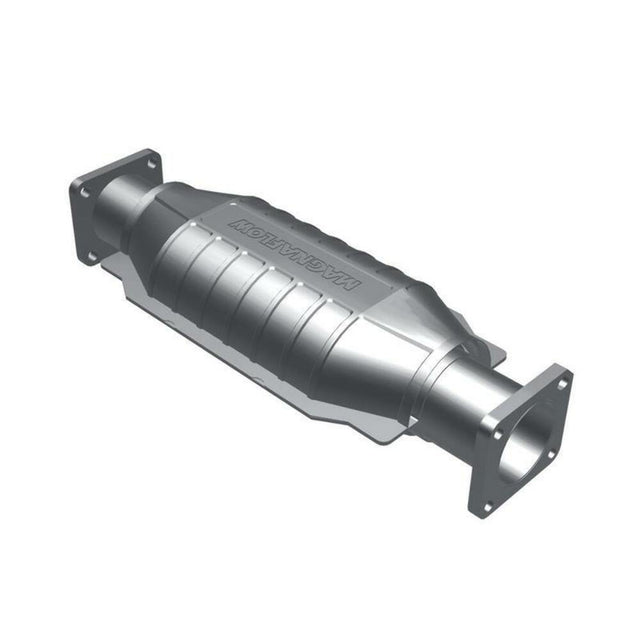 direct-fit catalytic converter fits 1983-1987 Isuzu Pickup 1.9L and 1988-1995 Isuzu Pickup 2.6L L4 rear front Federal EPA with gaskets 7713088 Schultz