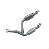 direct-fit catalytic converter fits 2007-2008 Avalanch e 5.3L and 2007-2008 Chevy Tahoe 4.8L V8 rear front Federal EPA gasket included 7713159 Schultz