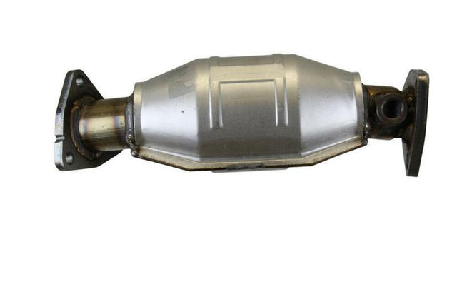 direct-fit catalytic converter fits 1999-2003 Nissan Frontier 3.3L and 1999-2003 Nissan Frontier 3.3L V6 rear Federal EPA with gaskets 7713290 Schultz