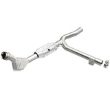direct-fit catalytic converter fits 1999-2000 Ford F-150 4.2L and 1999-2000 Ford F-150 4.2L V6 Federal EPA no gasket included 7713315 Schultz