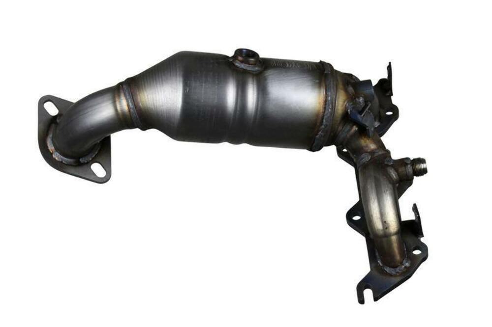 direct-fit catalytic converter fits 2008-2010 Avenge r 2.7L and 2007-2010 Chrysler Sebring 2.7L V6 Federal EPA no gasket included 7714049 Schultz