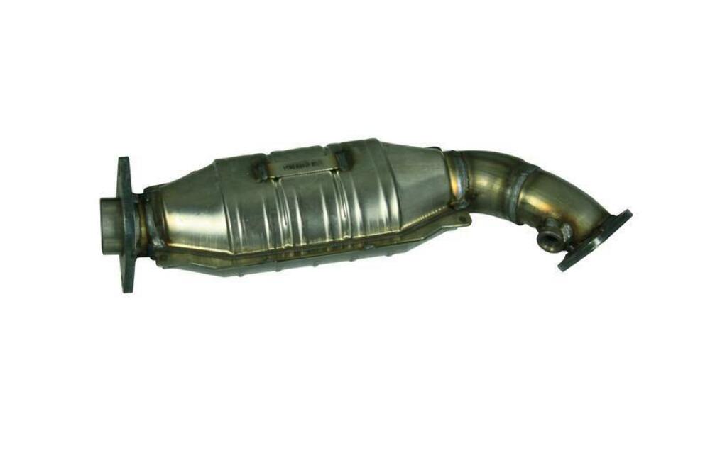 direct-fit catalytic converter fits 2008-2011 Ct S 3.6L and 2008-2011 Cadillac STS 3.6L V6 rear front Federal EPA with gaskets 7716018 Schultz