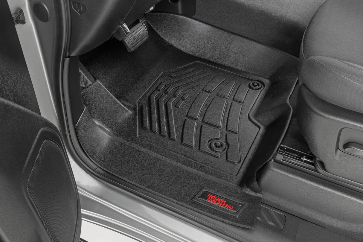 Fits Chevy/GMC 1500/2500HD (19-24) Floor Mats FR & RR FR Bucket Crew SM2161